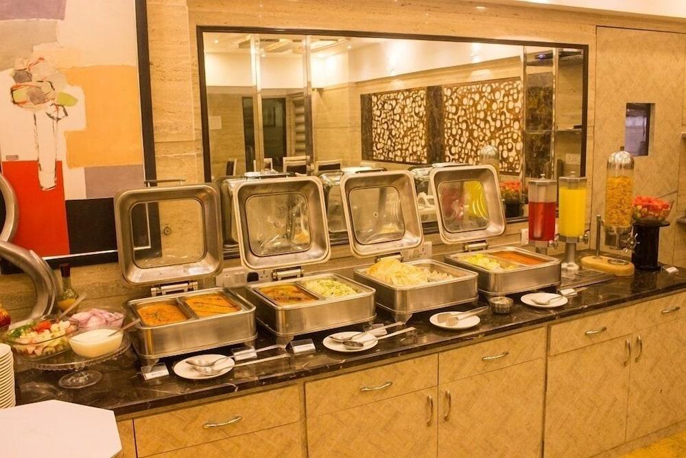 होटल Jyoti Dwelling 3*